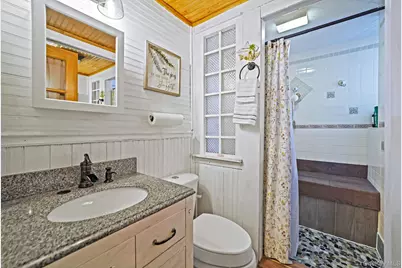 15 18th Avenue, Bay Shore, NY 11706 - Photo 17