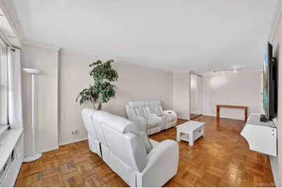 1853 Central Park Avenue #16A, Yonkers, NY 10710 - Photo 5