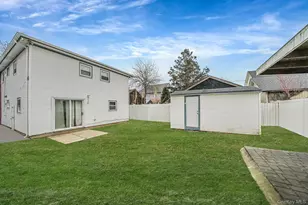 260 Yale St, Hempstead, NY 11550 - Photo 5