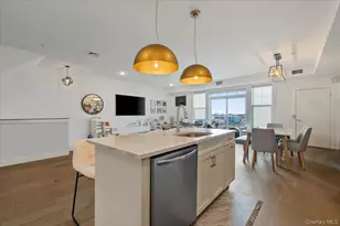 422 Marina Pointe Dr, East Rockaway, NY 11518 - Photo 3