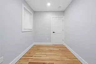 16 Laurel Ave, Hempstead, NY 11550 - Photo 21