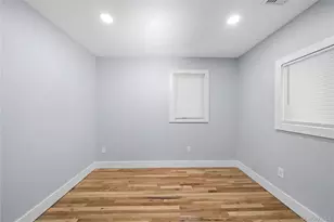 16 Laurel Ave, Hempstead, NY 11550 - Photo 11