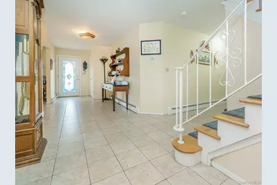 175 Soundview Drive, Port Washington, NY 11050 - Photo 9