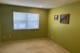 82 Lakeview Dr, Manorville, NY 11949 - Photo 11