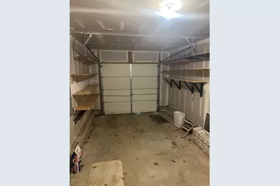 82 Lakeview Drive, Manorville, NY 11949 - Photo 19