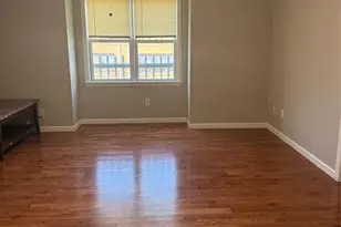 129 New St, Mamaroneck, NY 10543 - Photo 3