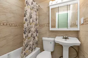 21 Charlotte St, Ridgewood, NY 11385 - Photo 9