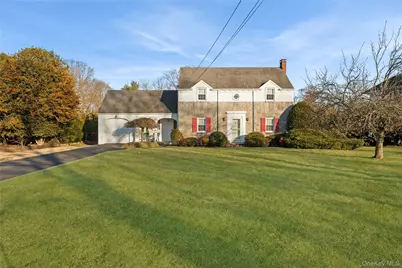 239 Greene Avenue, Sayville, NY 11782 - Photo 7