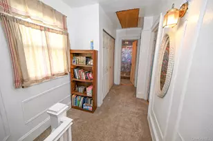 165 Cochran Pl, Valley Stream, NY 11581 - Photo 11