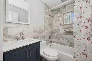 31 21st Ave, Bay Shore, NY 11706 - Photo 9