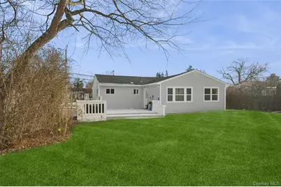 31 21st Avenue, Bay Shore, NY 11706 - Photo 23