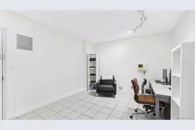 8708 Justice Avenue #1D, Elmhurst, NY 11373 - Photo 7