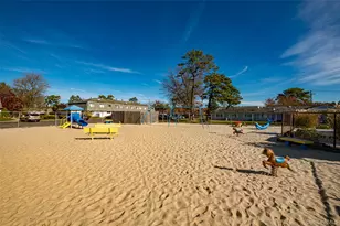 213 Storm Dr, Holtsville, NY 11742 - Photo 21