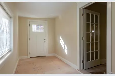 46 Continental Place, Glen Cove, NY 11542 - Photo 5