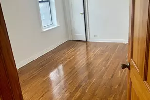 2186 Cruger Ave, Bronx, NY 10462 - Photo 7