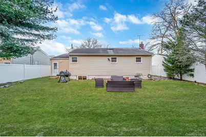 792 Frankford Road, West Babylon, NY 11704 - Photo 37