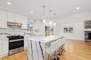 1 Lynnwood Ct, Hampton Bays, NY 11946 - Photo 3