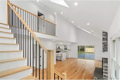 1 Lynnwood Court, Hampton Bays, NY 11946 - Photo 15