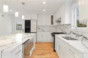 1 Lynnwood Ct, Hampton Bays, NY 11946 - Photo 7