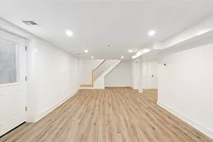 1 Lynnwood Ct, Hampton Bays, NY 11946 - Photo 25