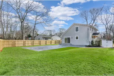 1 Lynnwood Court, Hampton Bays, NY 11946 - Photo 33