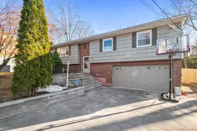 21 Park Avenue W, White Plains, NY 10607 - Photo 1