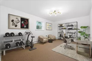 21 Park Ave W, White Plains, NY 10607 - Photo 17