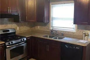 311 W Penn St, Long Beach, NY 11561 - Photo 5