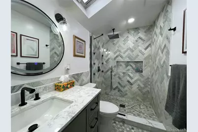 946 Manor Lane, Bay Shore, NY 11706 - Photo 17