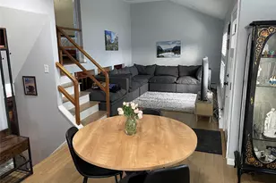 946 Manor Ln, Bay Shore, NY 11706 - Photo 11