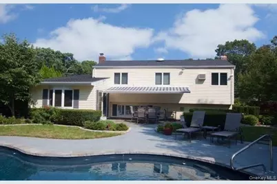 946 Manor Lane, Bay Shore, NY 11706 - Photo 31