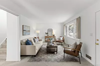 70 Buchanan Street, Pearl River, NY 10965 - Photo 9