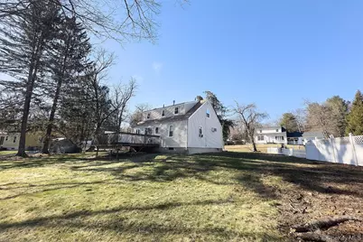 70 Buchanan Street, Pearl River, NY 10965 - Photo 5