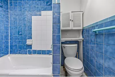 10409 94th Avenue, Ozone Park, NY 11416 - Photo 5