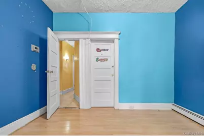 10409 94th Avenue, Ozone Park, NY 11416 - Photo 9