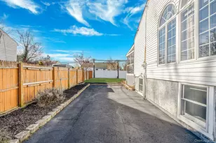 18 Amapola Ln, Kings Park, NY 11754 - Photo 41