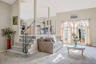 18 Amapola Ln, Kings Park, NY 11754 - Photo 9