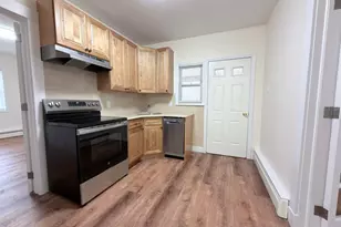 1870 Baldwin Rd, Yorktown Heights, NY 10598 - Photo 3