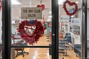 2 Bay Club Dr, Bayside, NY 11360 - Photo 23