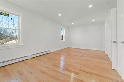 24909 Mayda Road, Rosedale, NY 11422 - Photo 25