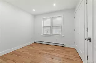 249-09 Mayda Rd, Rosedale, NY 11422 - Photo 7