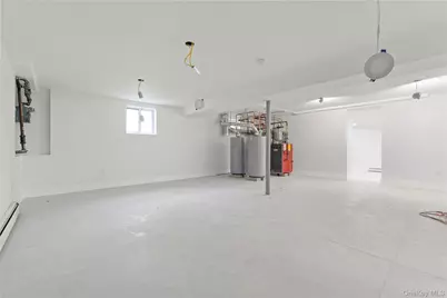 24909 Mayda Road, Rosedale, NY 11422 - Photo 13