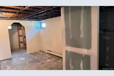 493 Kell Place, Seaford, NY 11783 - Photo 27