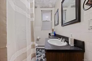 21-51 48th St, Astoria, NY 11105 - Photo 13