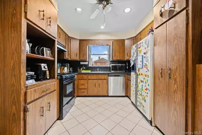 21-51 48th Street, Astoria, NY 11105 - Photo 17