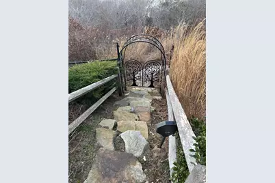 3172 Sound Avenue, Riverhead, NY 11901 - Photo 49