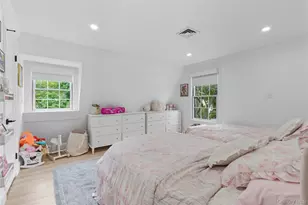 17 Entrance Rd, East Hills, NY 11577 - Photo 25