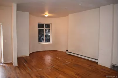 740 E 218th Street, Bronx, NY 10467 - Photo 5