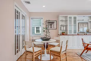 137 Charles St, Lynbrook, NY 11563 - Photo 9