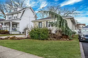 137 Charles St, Lynbrook, NY 11563 - Photo 31